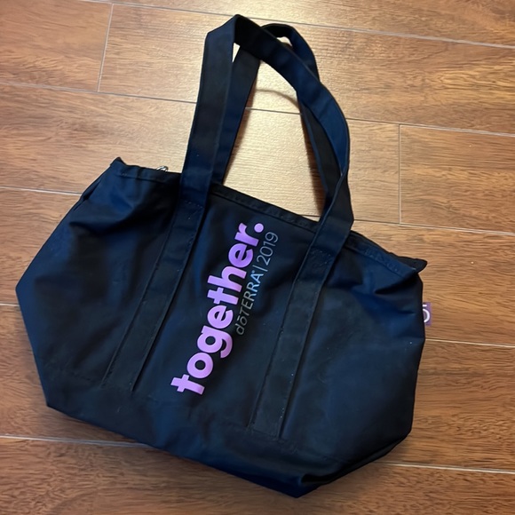 Dōterra convention bag - Picture 2 of 7